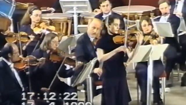 Хачатурян-Концерт, ч.1. Вик. Сторожинська С.