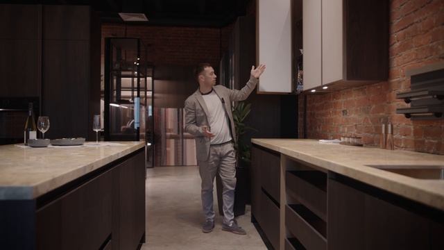 Чем удивляет эта кухня премиум-класса? Покажем все в обзоре!