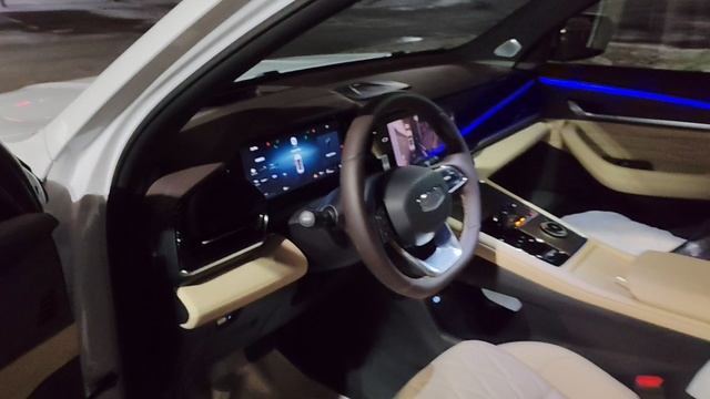 Geely Monjaro 2.0T 8AT 4WD 2025MY
