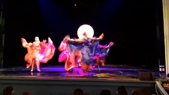 Банько  цыганский народний танець