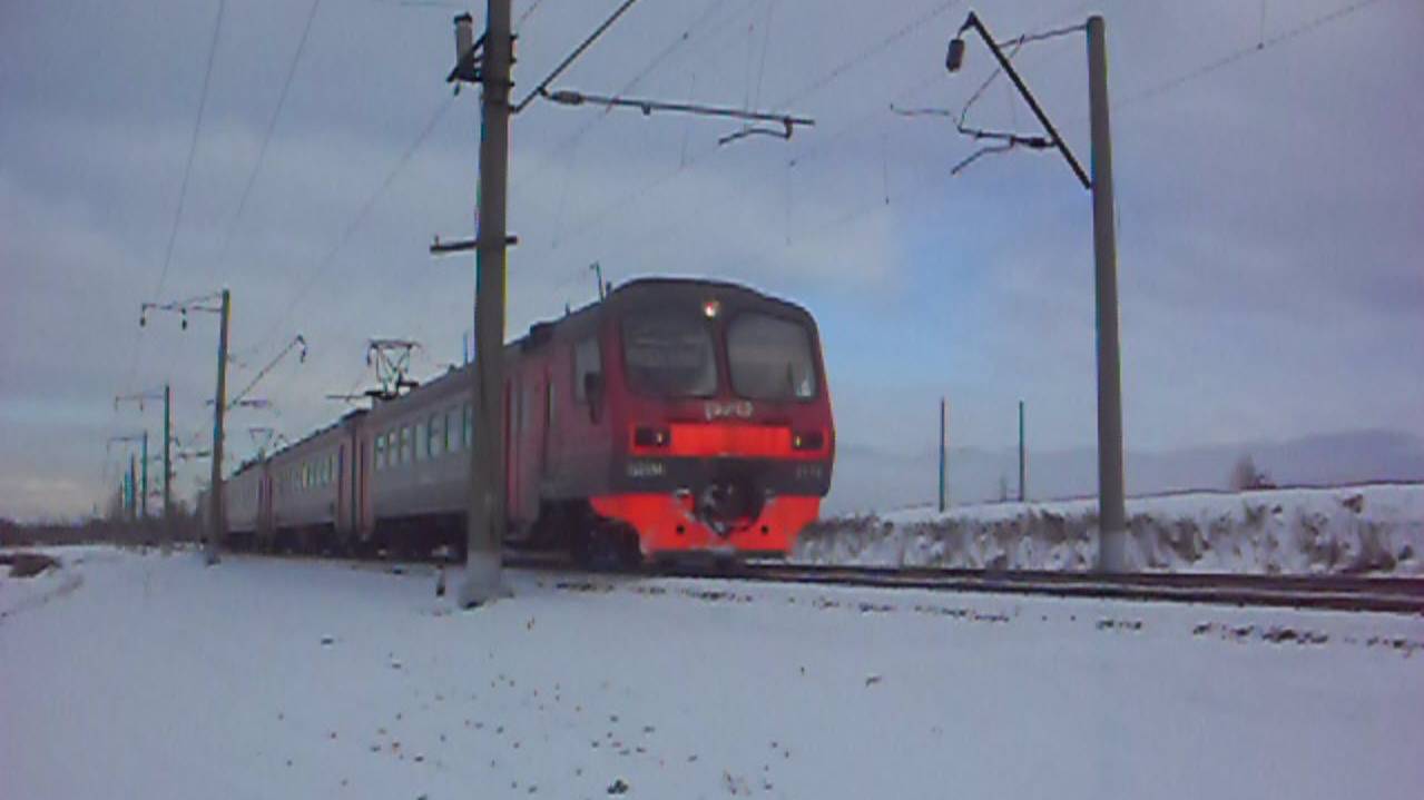 Электропоезд-коротышка ЭД9М-0174