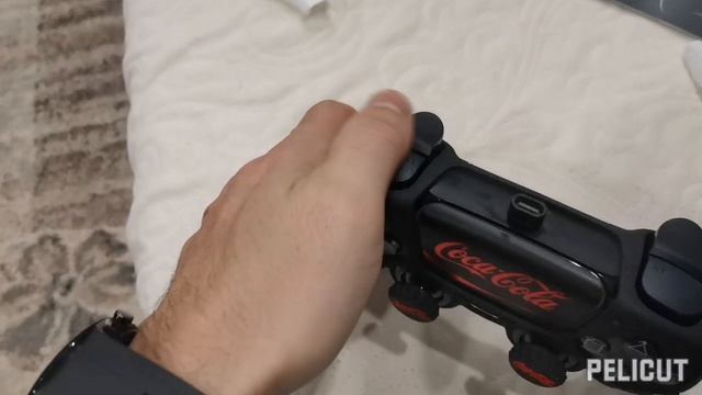 Стильный чехол для ps5 из за бугра, купил на OZON по не малой цене.