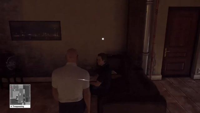 jugando HITMAN