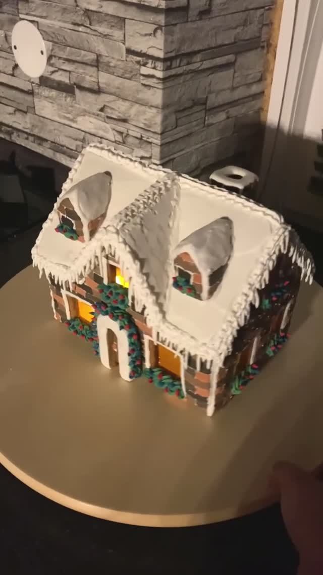 Неожиданная область, в которой можно применить 3D моделирование.Проектирование пряничных домиков.