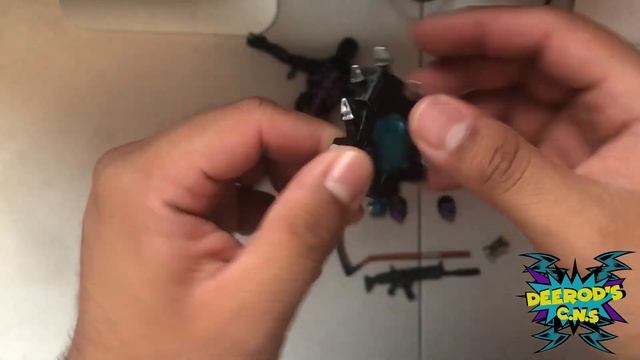 JAZWARES - FORTNITE SKULL TROOPER [PURPLE GLOW]  - ACTION FIGURE REVIEW