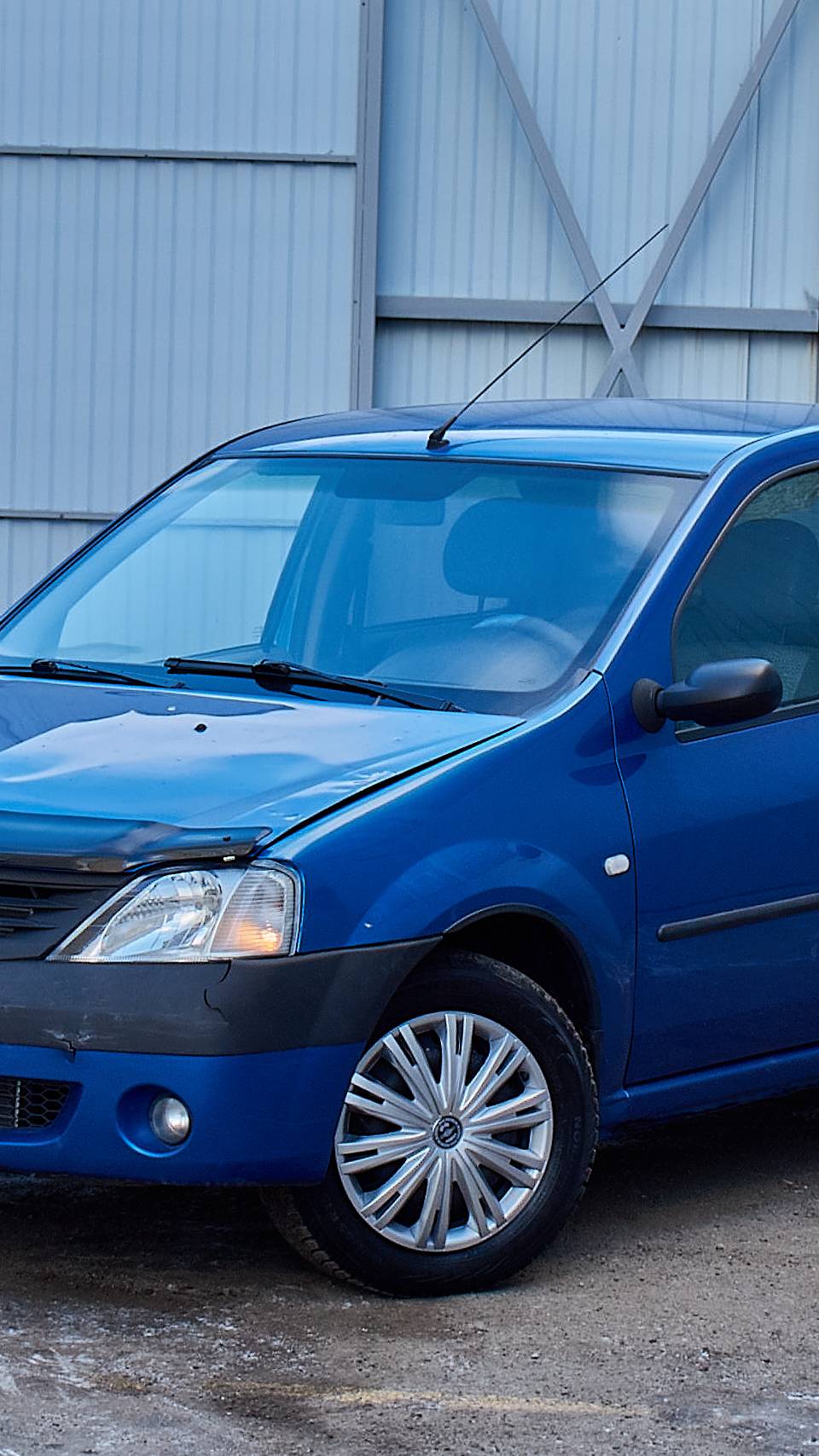 Обзор на Обзор на Renault Logan Седан  1.6 MT  2007г