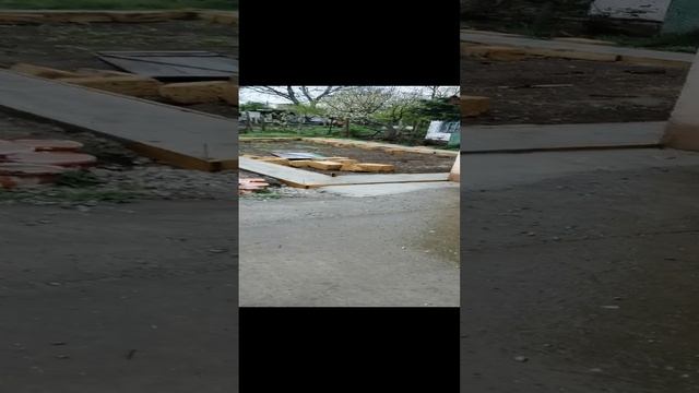 VID_20230422_080414.mp4