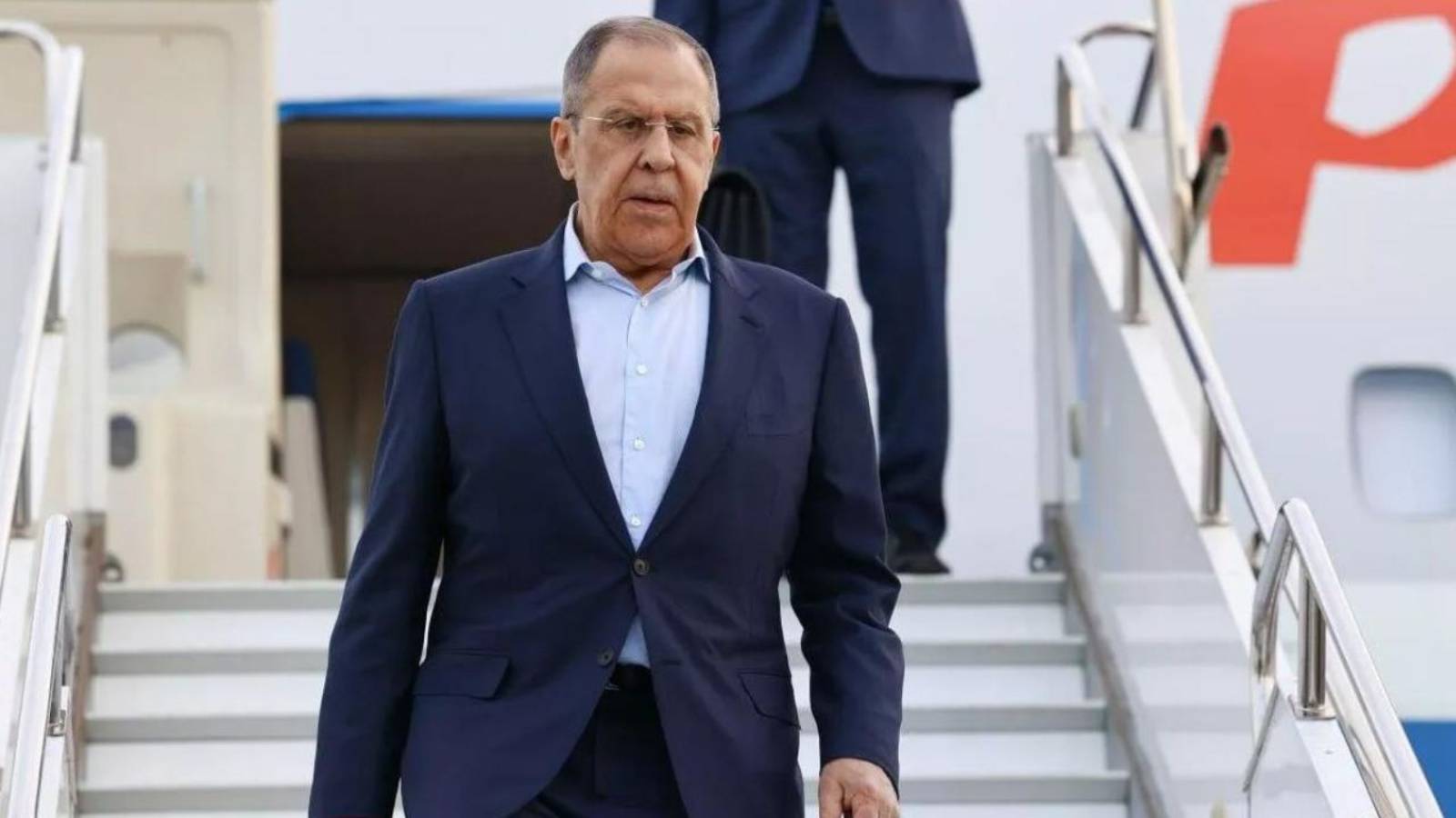 Сергей Лавров прибыл на Мальту для участия в совещании глав МИД стран ОБСЕ