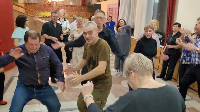 Пой, играй гитара... 01.12.24...