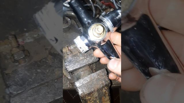 пластиковый смеситель