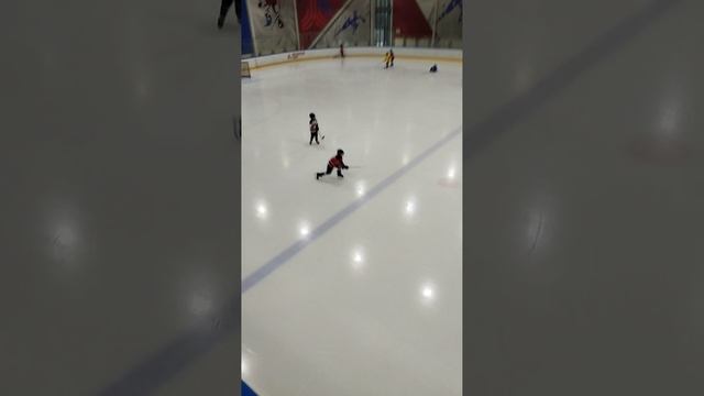 хоккей 🏒 смотрю