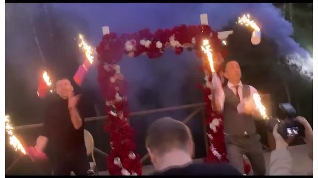 Шоу барменов  на мероприятия и праздники,89015444723