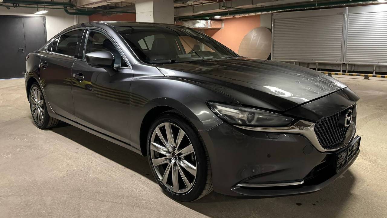 Mazda 6; 2.5 AT; 2021; Серый