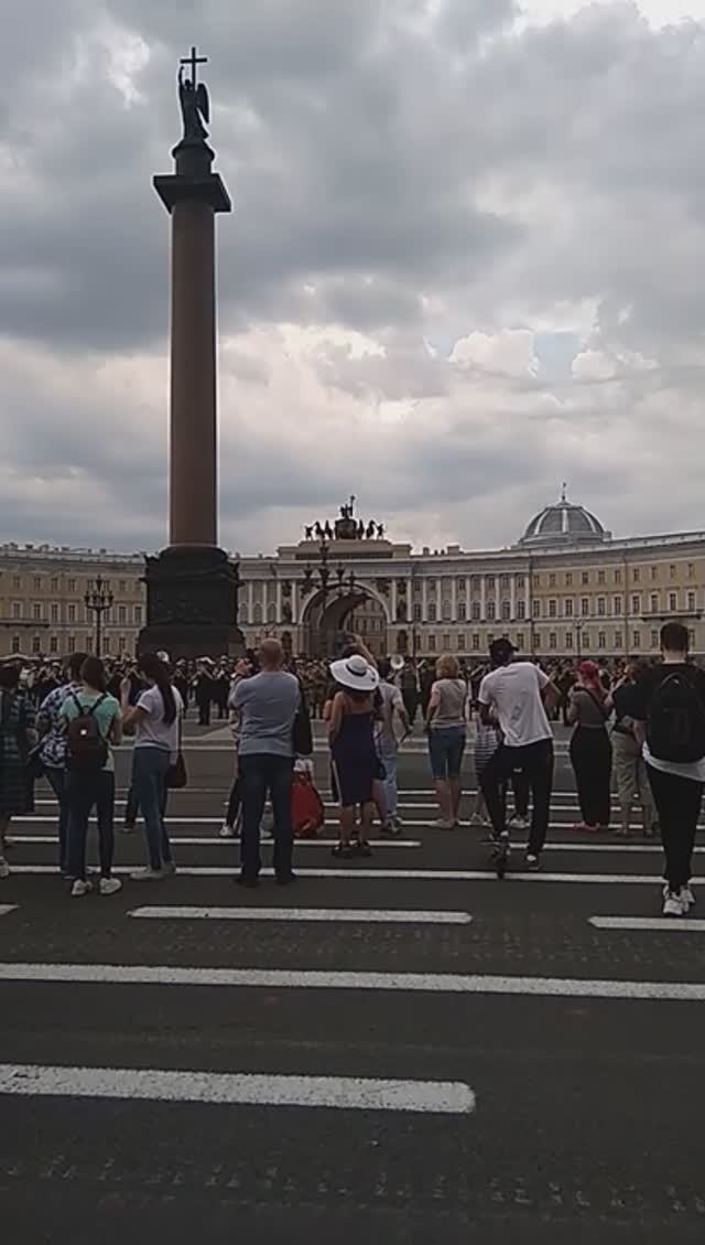 Репетиция парада на Дворцовой. Видео канала Мой Петербург.