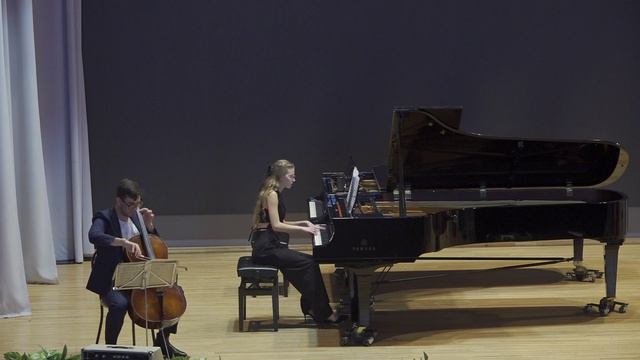 Илья Лихачев, Варвара Бобренок.
Б. Ромберг. «Соната» соч. 38 № 1