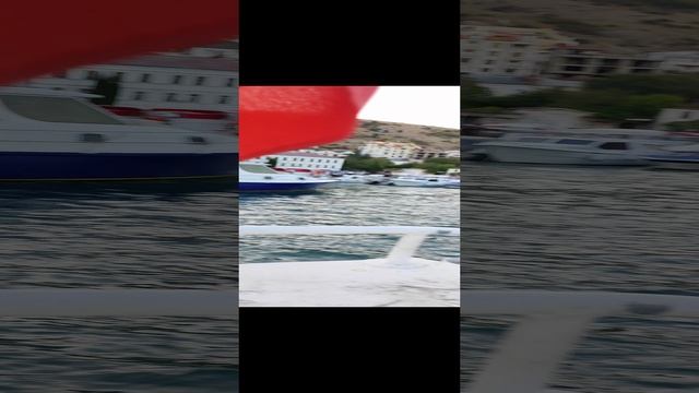 Раннее утро в Балаклавской бухте.