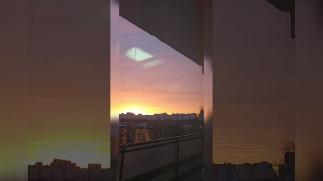 Рассвет в Москве