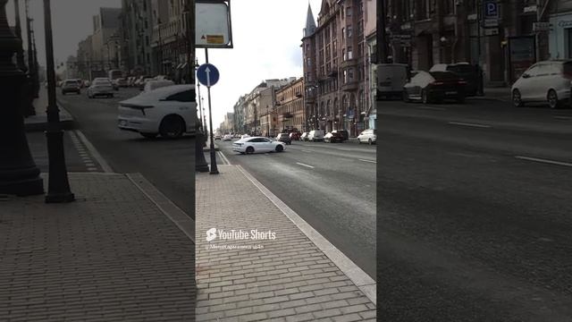 Санкт-Петербург. 05.12.2024. Панорама Лиговского проспекта с перехода дороги  к Московскому вокзалу