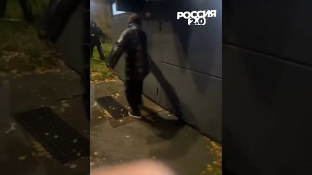 Подростки,в Москве, издевались над уборщицей ради съемки веселого видео