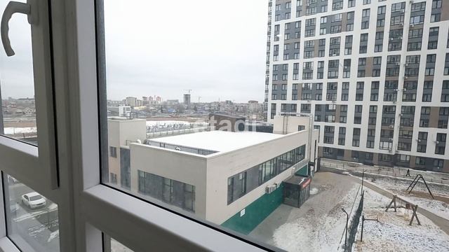 1904229