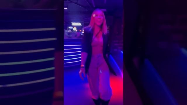 Надька Ермакова: Можно ли в 40 лет носить мини?