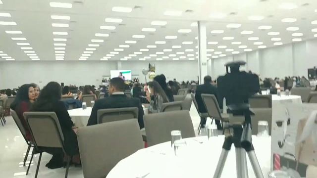 BROMA PESADA A MI HERMANO EN SU GRADUACION (TERMINA MAL)