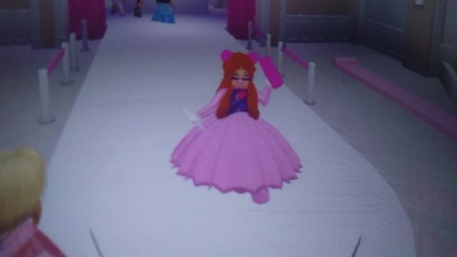 Танец в роблоксе 12