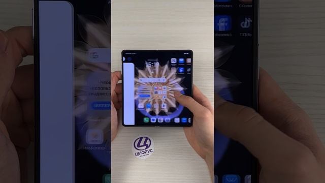 Honor Magic V2: первый взгляд на самую продвинутую мобильную «раскладушку» #Цифрус