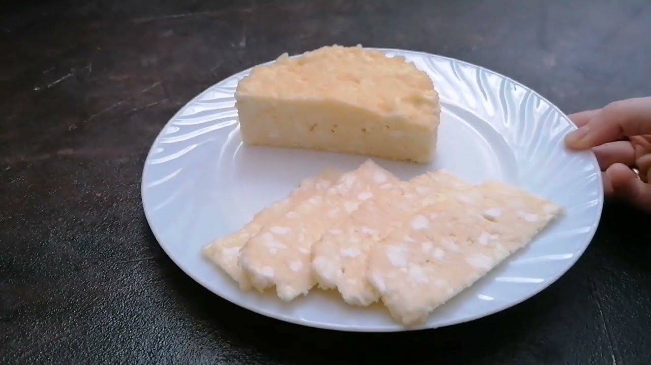 Домашний _около сыр_ . Homemade cheese. Selbst gemachter Käse.