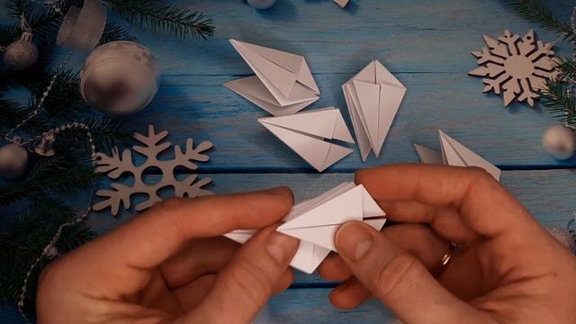 Easy DIY Paper Snowflakes  How to make snowflakes out of paper