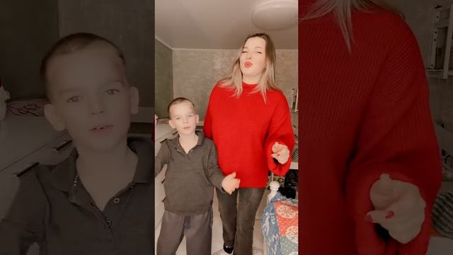 Отложим в сторонку дела #уралочка #уральскаядевушка #семья