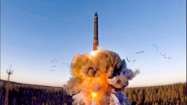 Экс сотрудник Пентагона заявил, что США обсуждают передачу ядерного оружия Украине
