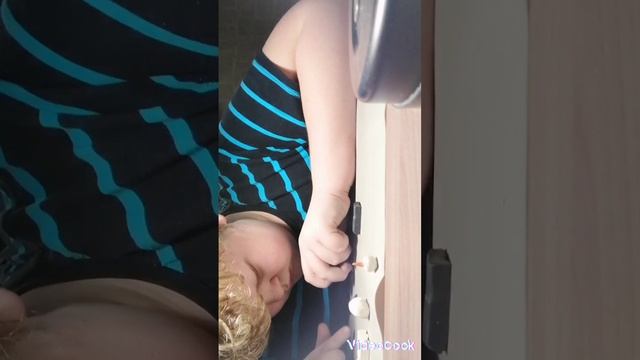 открываем Адвент календарь и делаем снеговика.
