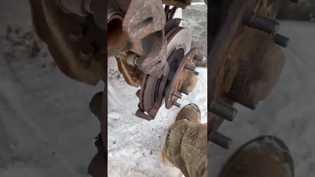 91 Mazda b2200 brakes