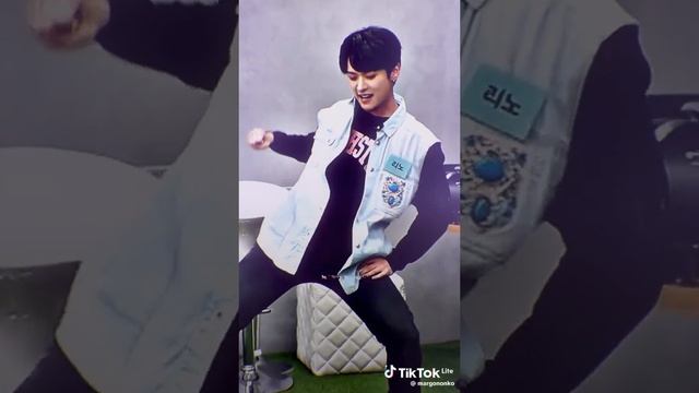 e02c676ac683ff2feb4bf283a0d64001.mp4