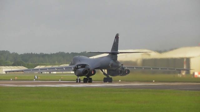Rockwell B1 Lancer Nuclear Bomber take off RAF Fairford 9June2017 643a
