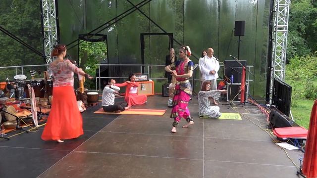 Копия видео "2015 Yoga Day 21 06"