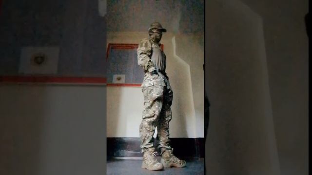 Чилловый парень)))