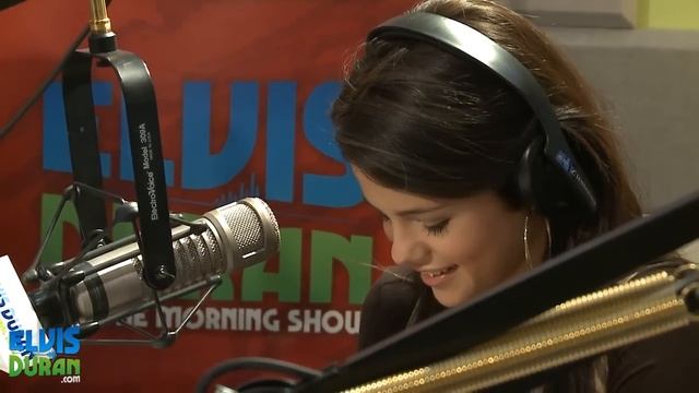 Selena Gomez Reacts to 2009 Justin Bieber Interview