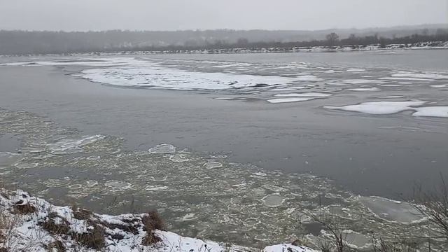 На Вятке шуга в декабре.