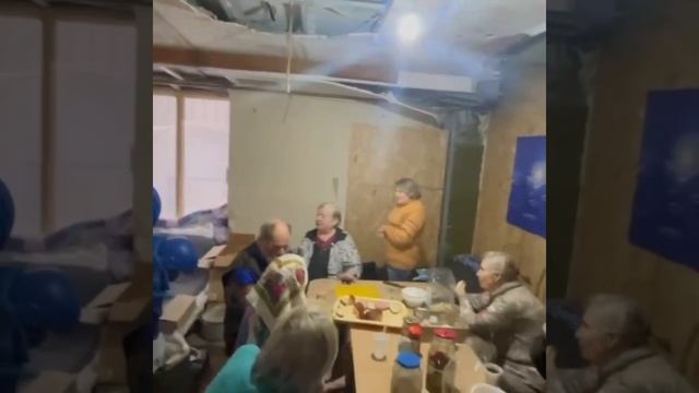 Югорчане обеспечили горячим питанием постояльцев ПВР в Авдеевке