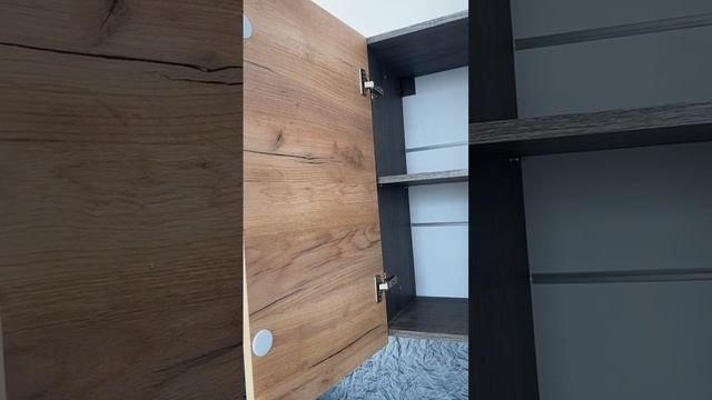 Создаем кухню любого размера из стандартных модулей. На видео фасады кухни «Тесс».