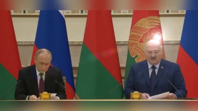 Лукашенко сообщил о реакции Запада на договор о безопасности России и Беларуси