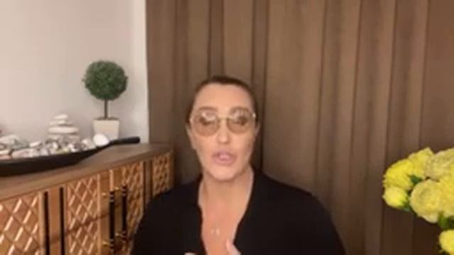 Снежана Егорова - Обезьяна гадит