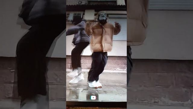 1000009978.mp4