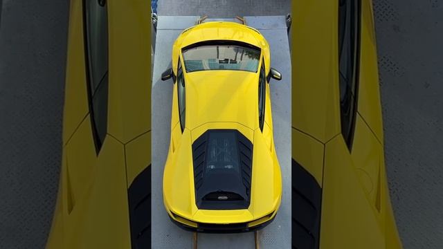 Lamborgini Huracan full wrapping ORACALE 970 Yello