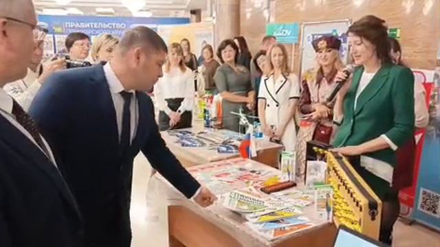 Образовательный центр "ITINI" стал Дипломантом и Лауреатом в конкурсе  "100 лучших товаров России"