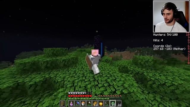 Minecraft Manhunt Vs 100 PRO Hunters