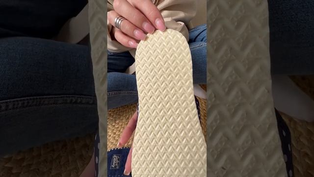 стильные женские тапочки для дома