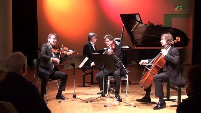 Shumann Piano Quartet Ivan Urwalov & "Filarmonica" -quartet